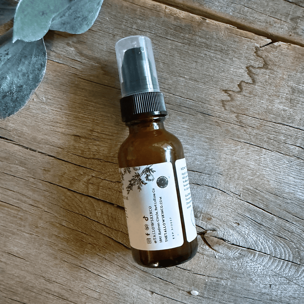 Natural lifting face serum with rosehip, reishi mushroom, and algae extract